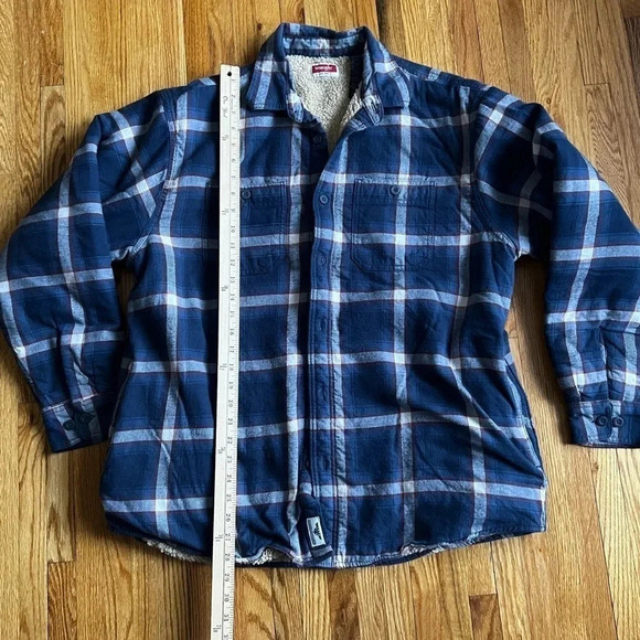 Wrangler plaid jacket - Picture 1 of 5
